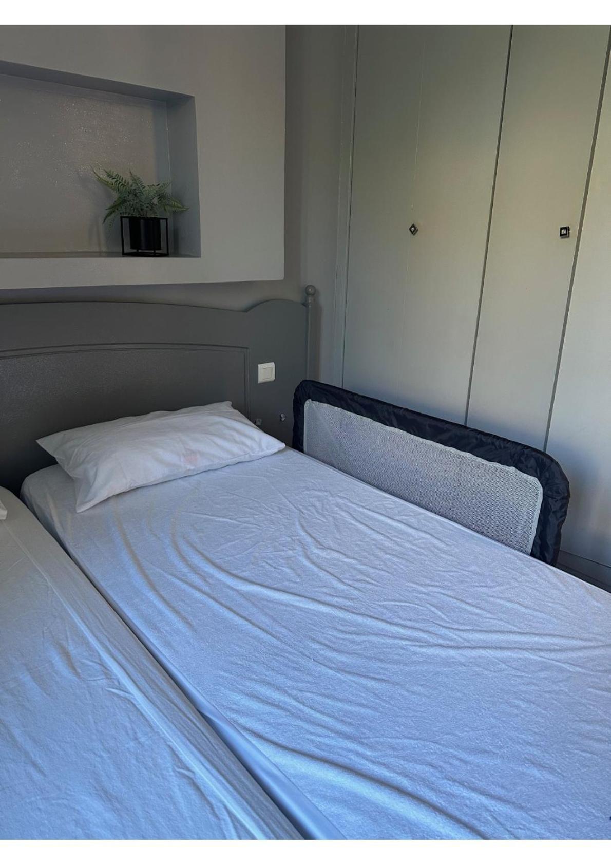 Lou Karo - Piscine Partagee - Parking Prive Villa Gordes Kültér fotó